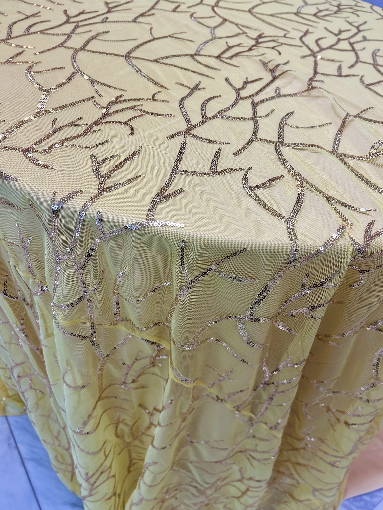 Gold sequined branches overlay