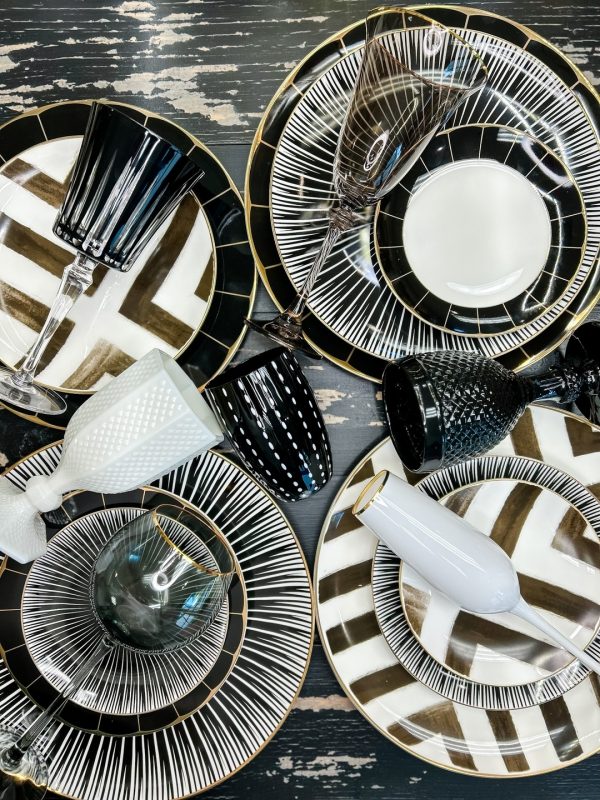 Showstopping Black Tie Events Tabletop Rentals